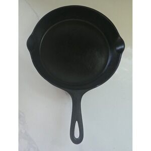 Griswald No 8 Cast Iron 10" 704 Skillet